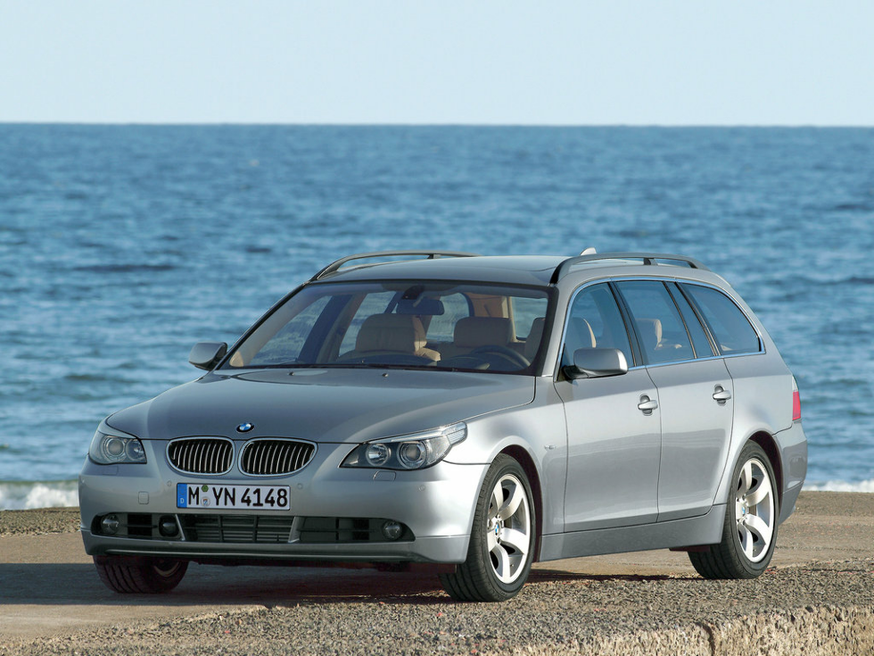 Коврики текстильные "Премиум+" для BMW 5-Series (универсал / E61) 2004 - 2007, темно-серые, 1шт.